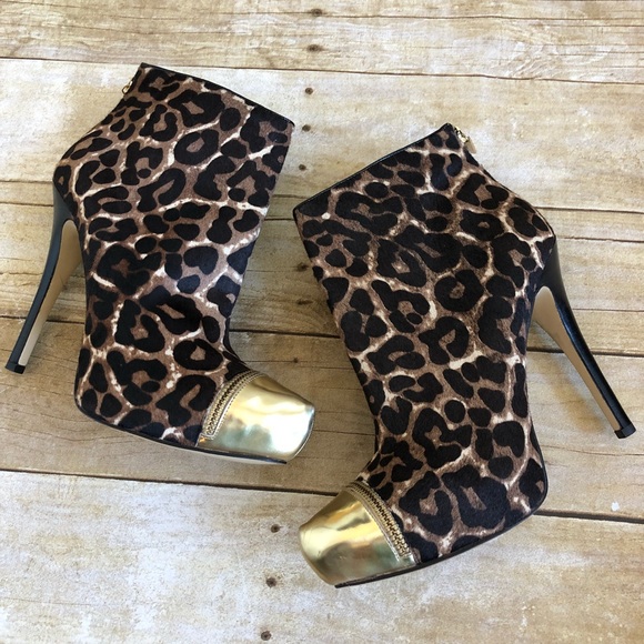Michael Kors Cheetah Calf Hair Cynthia Booties - Picture 6 of 8